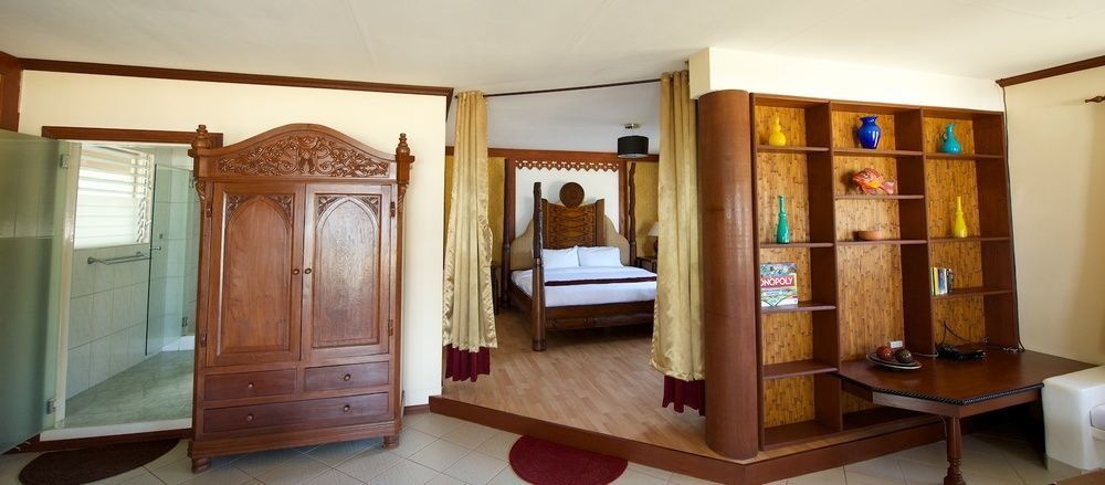 מלאפסקואה איילנד Thresher Cove Dive Resort מראה חיצוני תמונה
