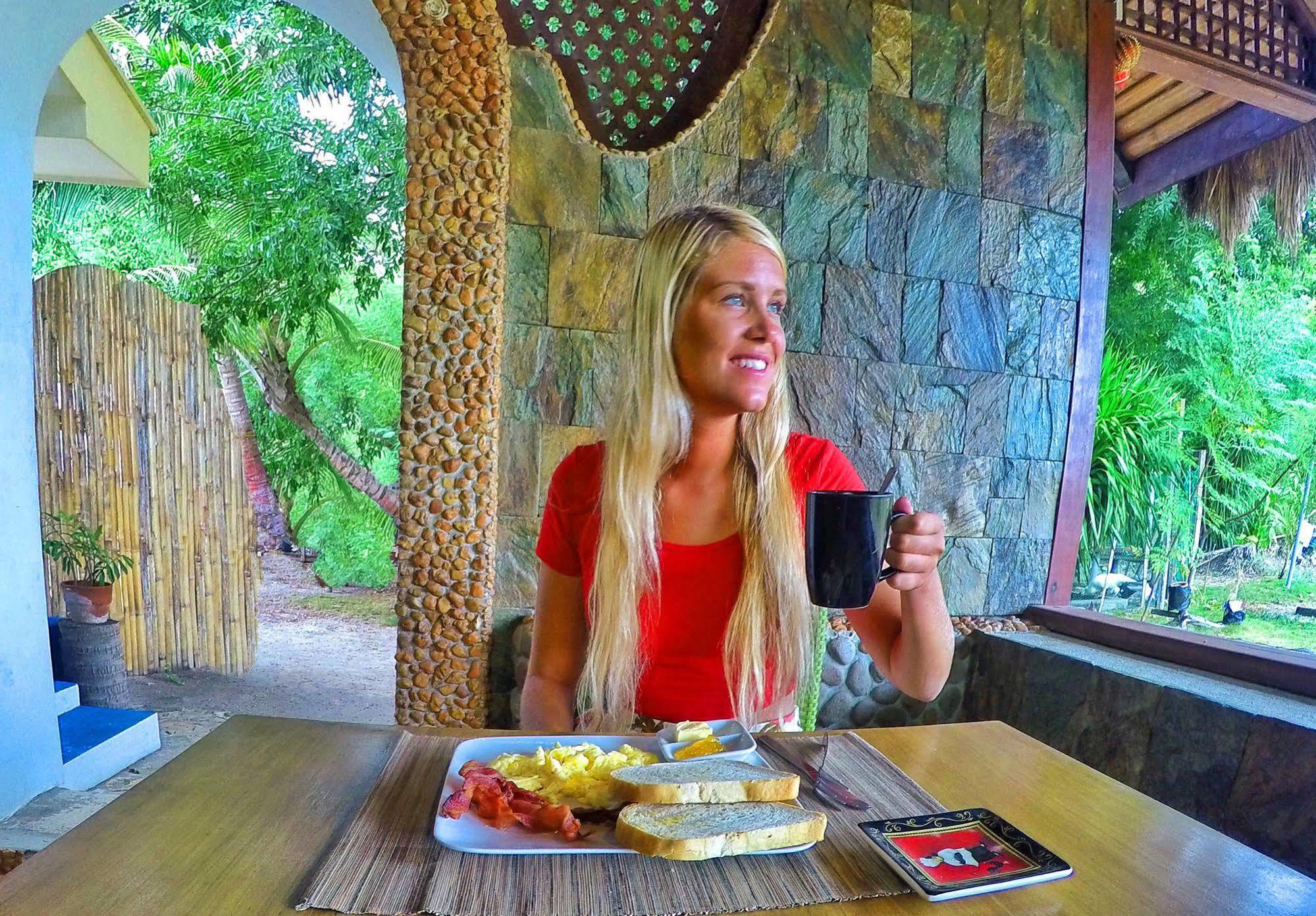 מלאפסקואה איילנד Thresher Cove Dive Resort מראה חיצוני תמונה